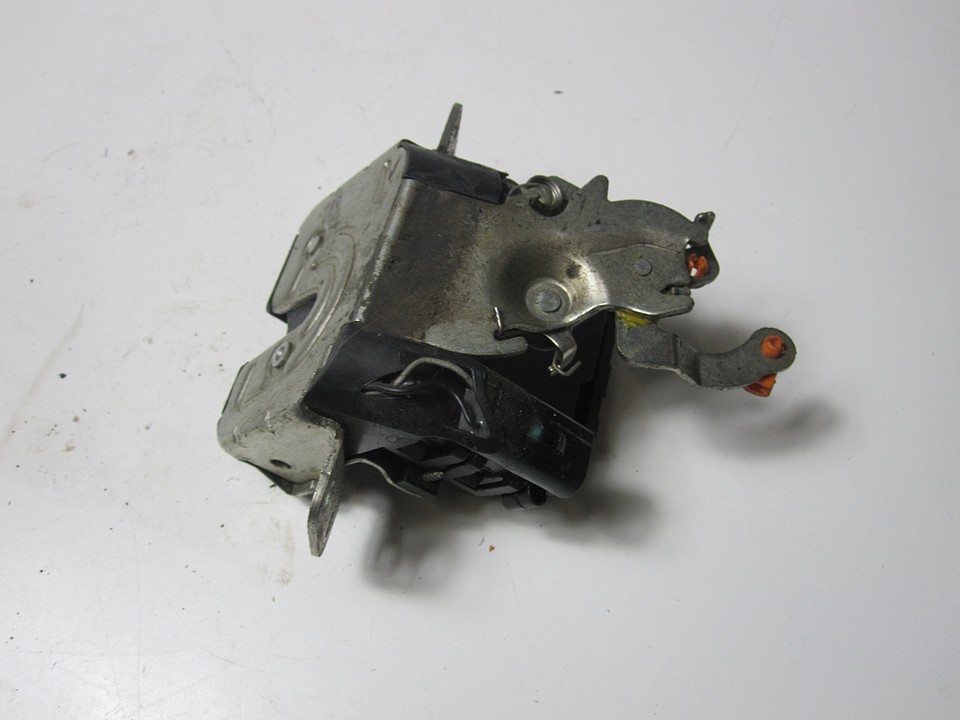 фото №8, Замок крышки задняя задний mitsubishi colt vi 07r