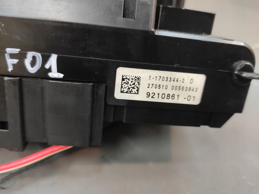 фото №9, Bmw 7 f01 f02 3.0d n57 модуль коробка запобіжників роз'єми 9210861