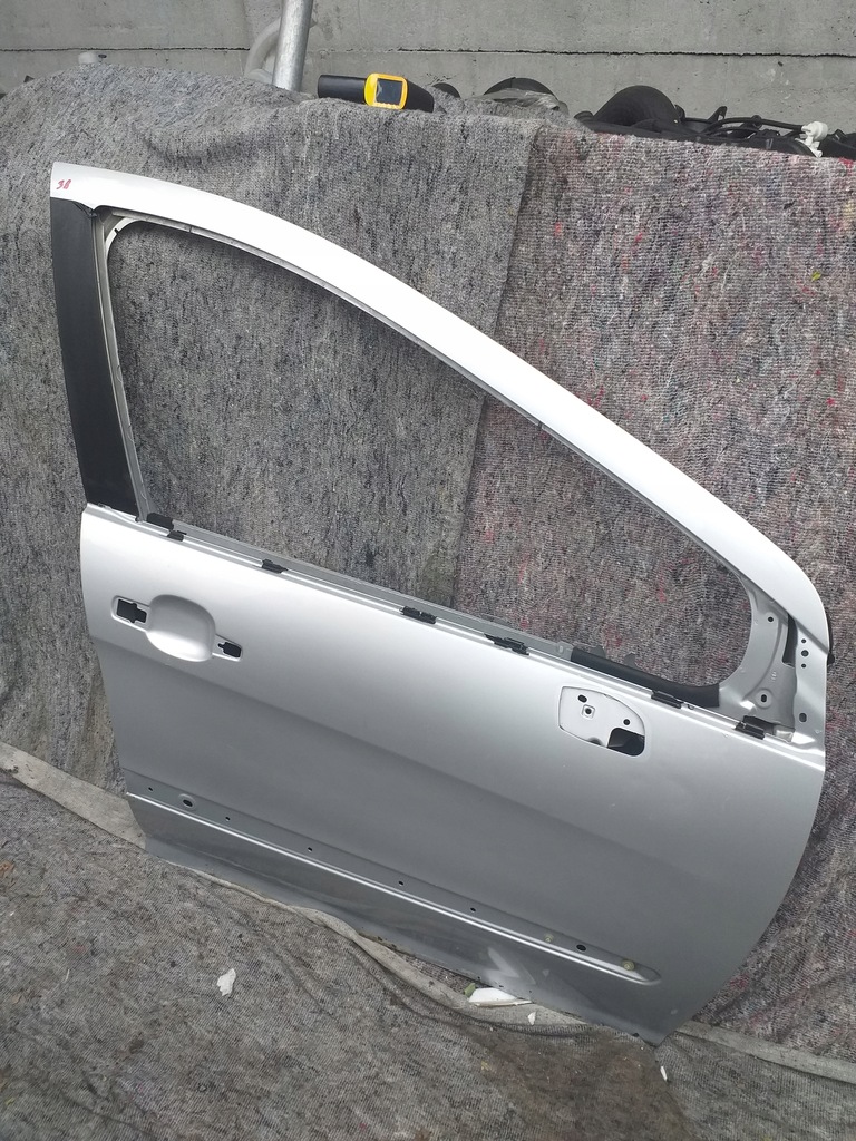 фото №1, Peugeot 308 t7 двері праве перед