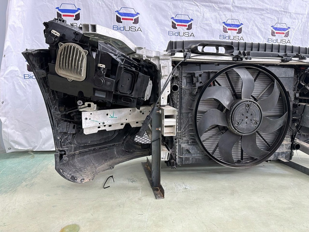 фото №9, Kompletny бампер лампы радиатор балка pas передний mercedes glc 2017 2.0