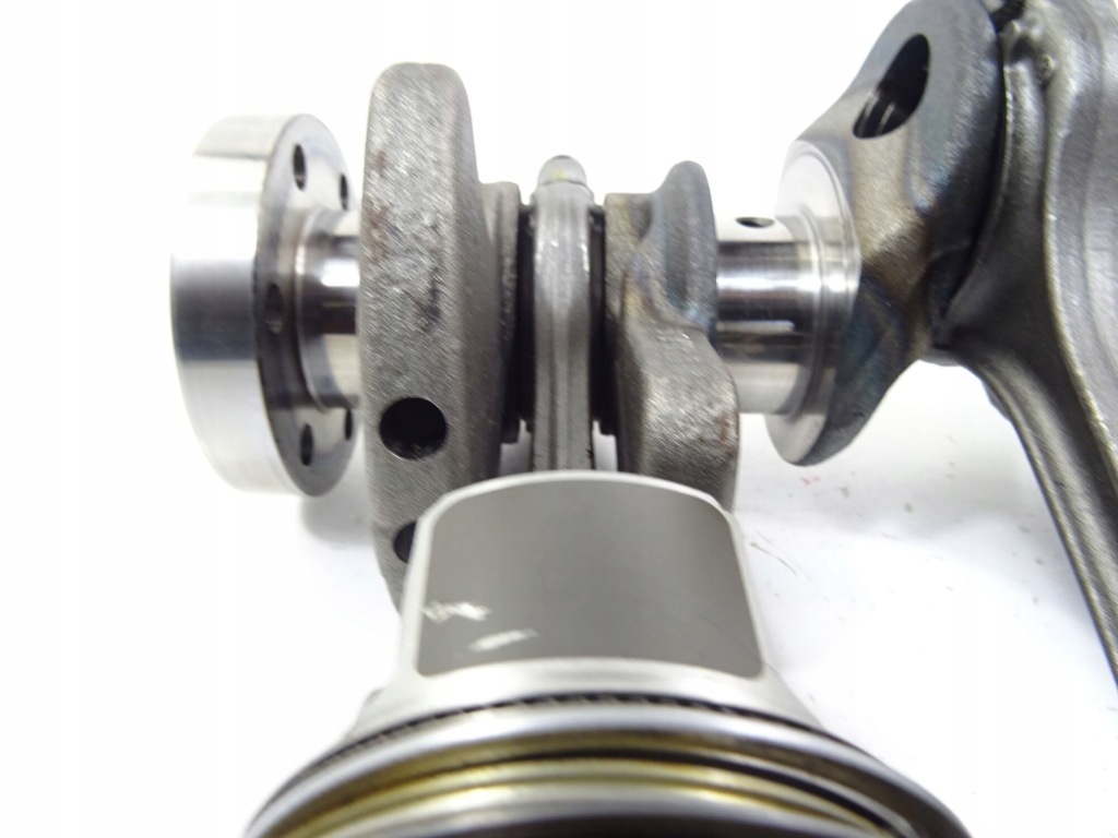 Купити Skoda scala 1.0 tsi 04cm wał колінчастий поршні шатуни код двигуна :chz