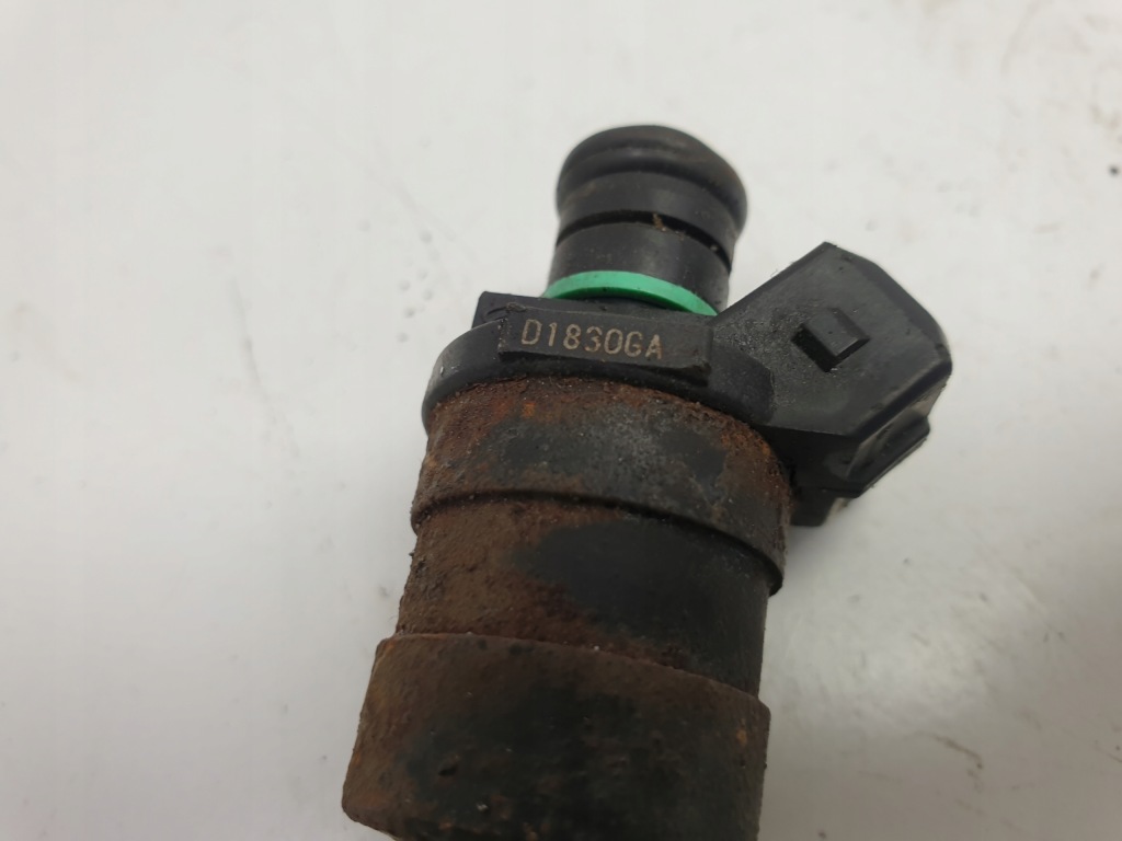 фото №2, Range rover p38 4.6 v8 форсунка инжектор d1830ga