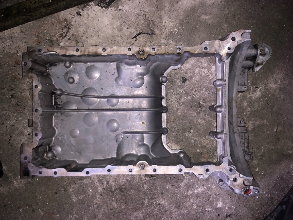 фото №1, Mercedes-benz оригинальный номер r6420140902 поддон масляная масла