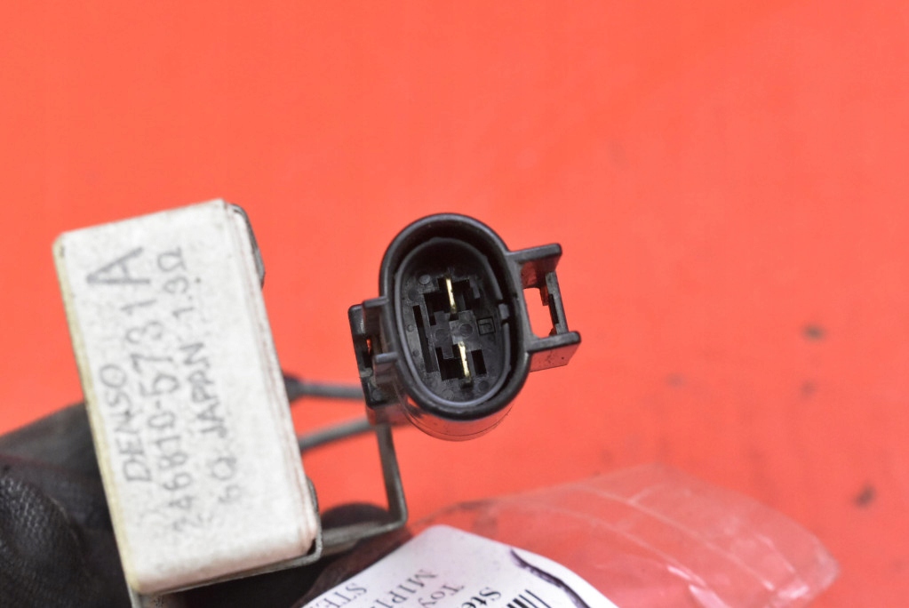 фото №7, Блок управления модуль вентилятора 246810-5731a toyota yaris 3 iii 1.33 vvti 99 km