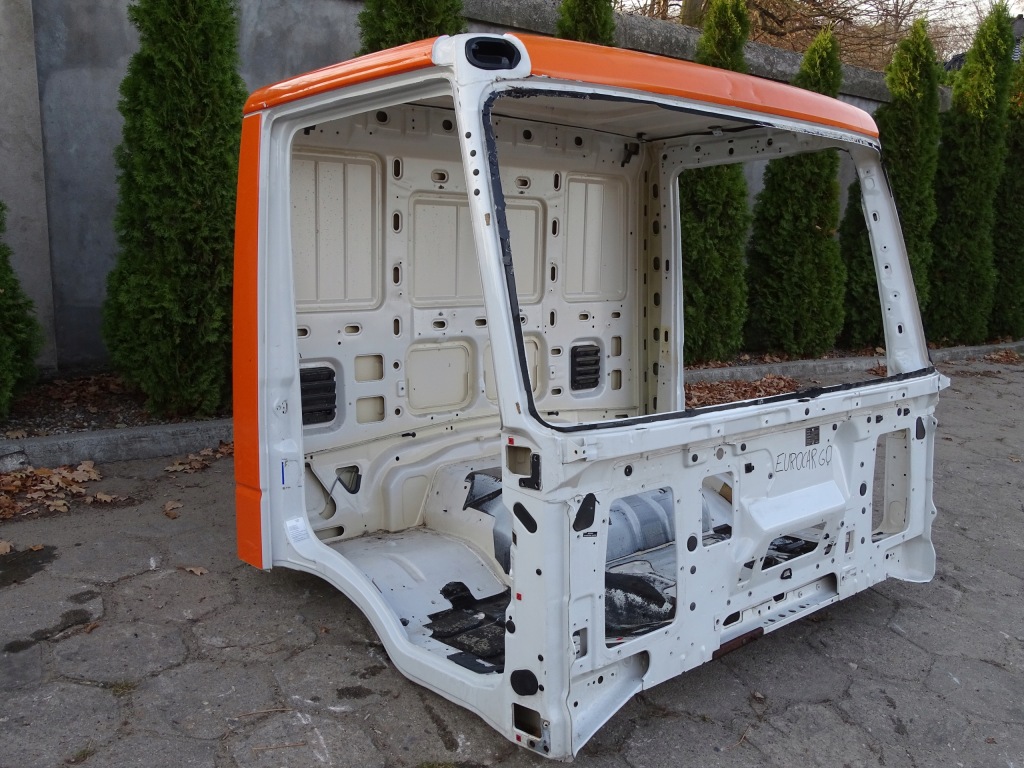 фото №1, Iveco eurocargo iii 08-15 обшивка праве bok чверть