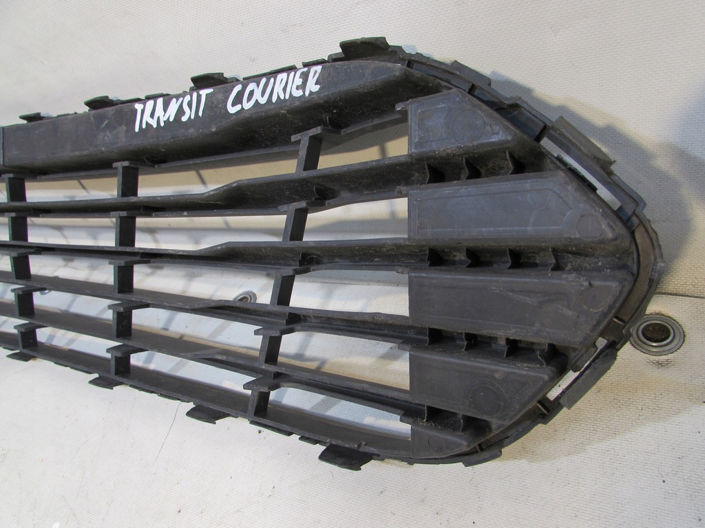 фото №8, Решётка радиатора решётка радиатора решётка средняя бампера ford transit courier jt76-17b898-aa