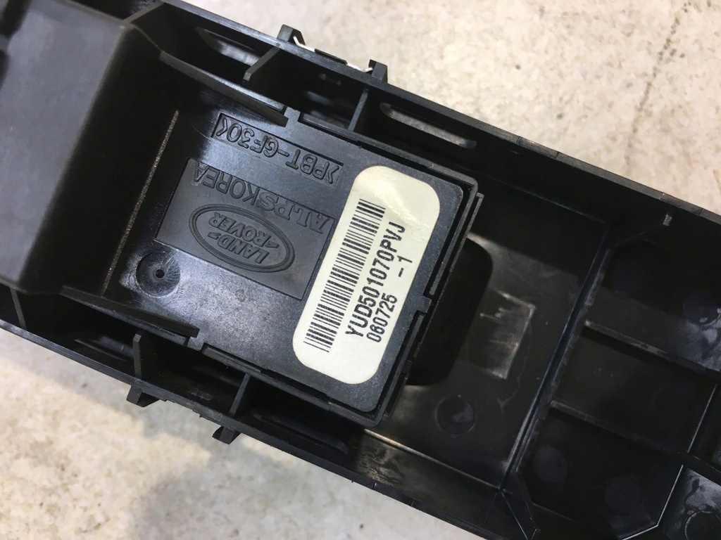 фото №6, Панель скло правий задня discovery iii yud501070pvj