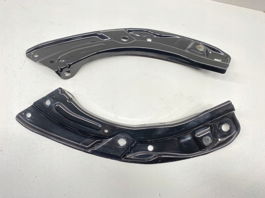 фото №1, Кронштейн лампи поперечина праве skoda rapid 5ja 12