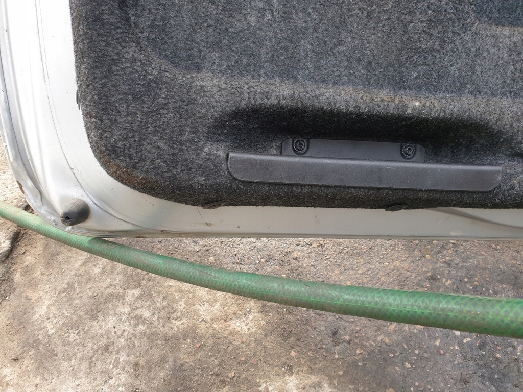 фото №8, Кришка багажника задня задня багажника peugeot 206 sw kombi