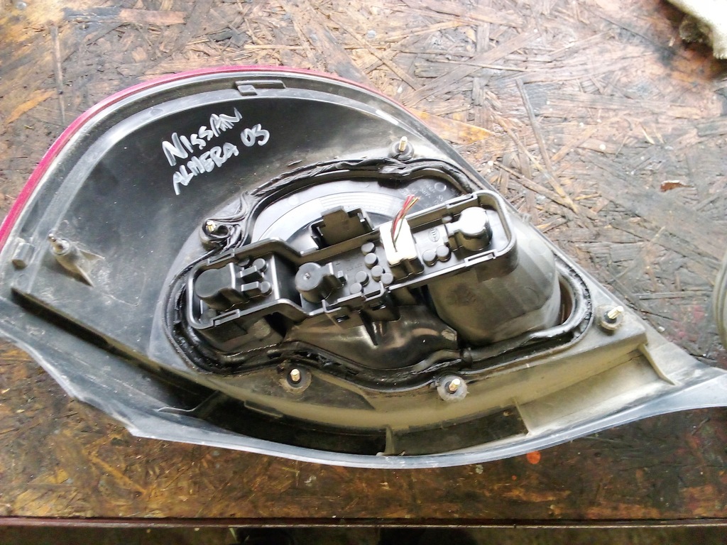 фото №1, Лампа левая левый задняя nissan almera