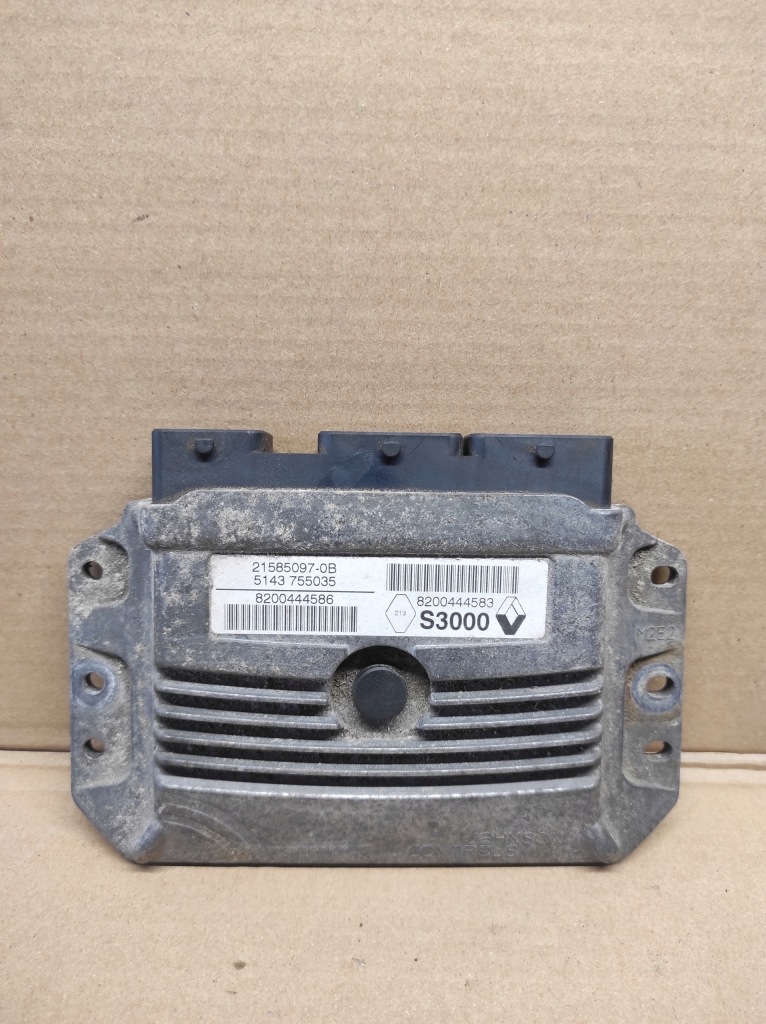 фото №1, Бортовой компьютер двигателя renault espace iv 2.0 turbo 8200444586 8200444583