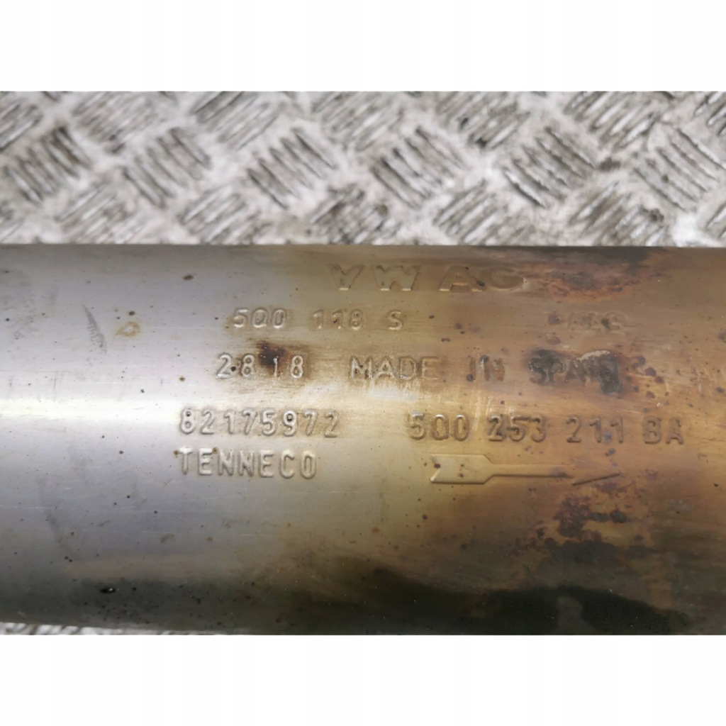 фото №5, Volkswagen t-roc 2018 гасник kompletny