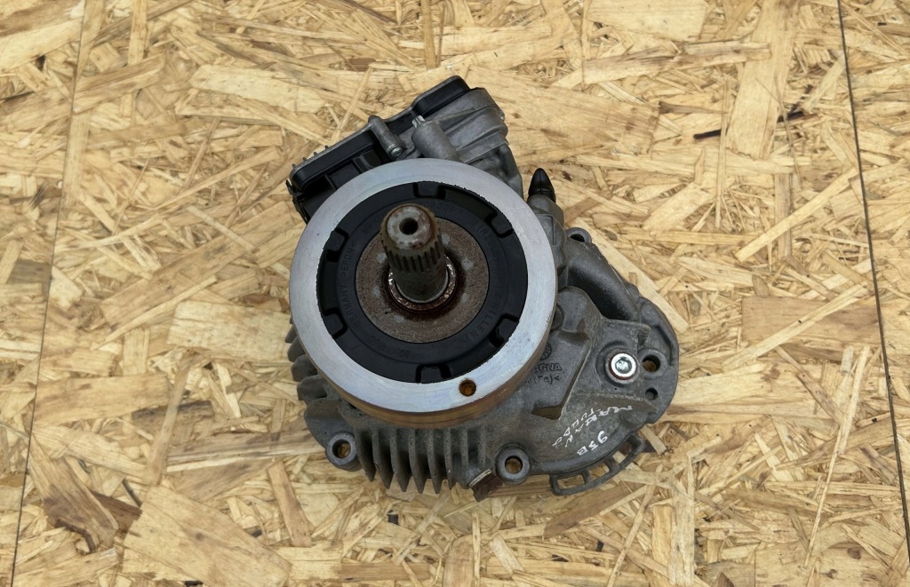 фото №13, Розподільник редуктор коробки porsche macan turbo 95b 95b341010 95b927755b