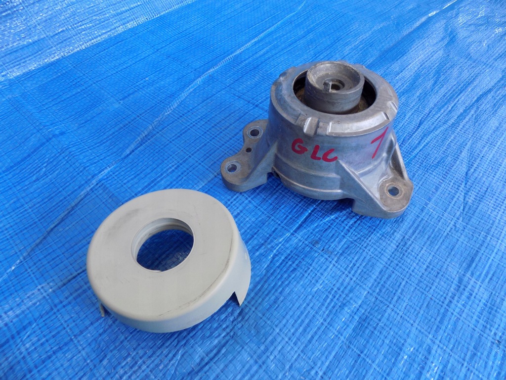 фото №1, Подушка двигателя левая mercedes glc x253 2.0cgi