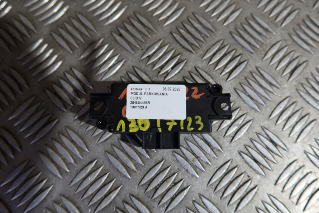 фото №1, Модуль парковки pdc clio v 284l04495r