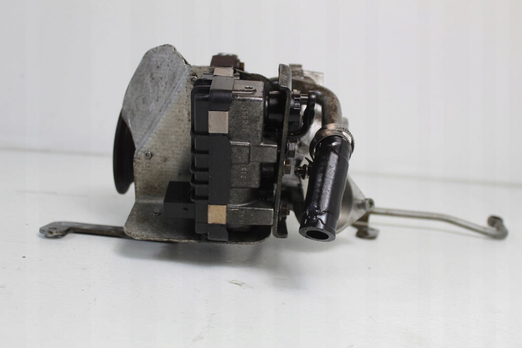 фото №12, Турбонагнітач turbo bmw e65 e66 745d 4.4 права