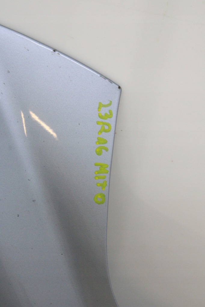 фото №16, Alfa romeo mito 08r- капот крышка двигателя 437