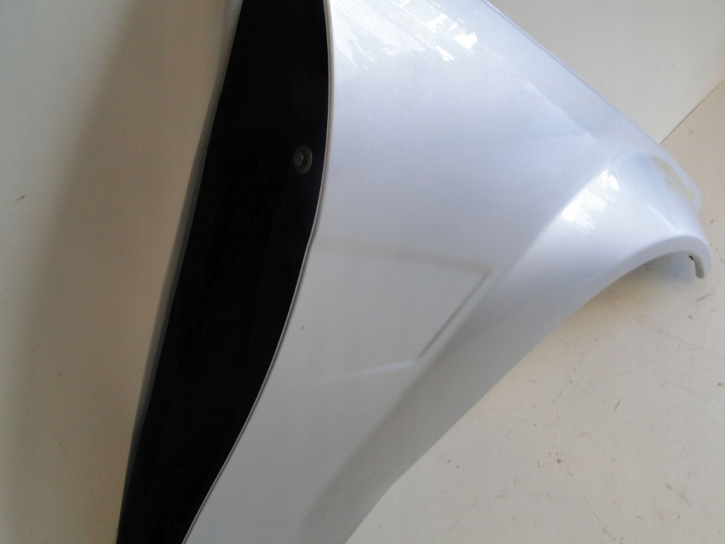 фото №8, Mercedes c klasa 204 w204 крила передній правий 63 amg 775 a2048800818