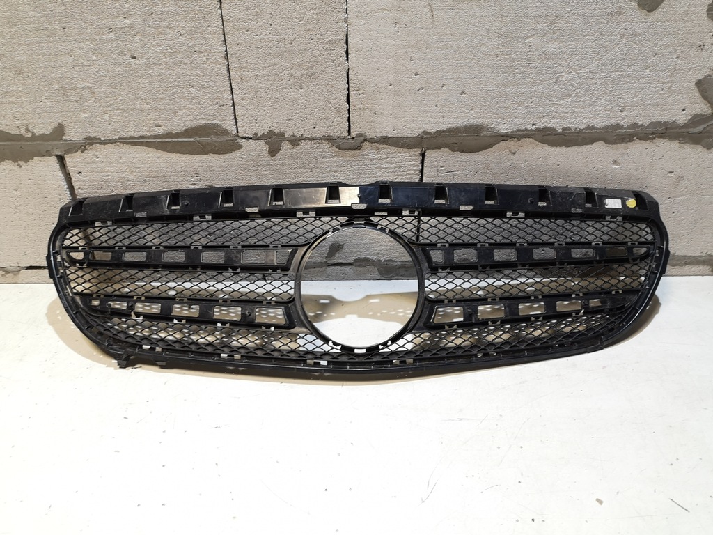 фото №1, Решётка радиатора mercedes b-klasa w246 lift