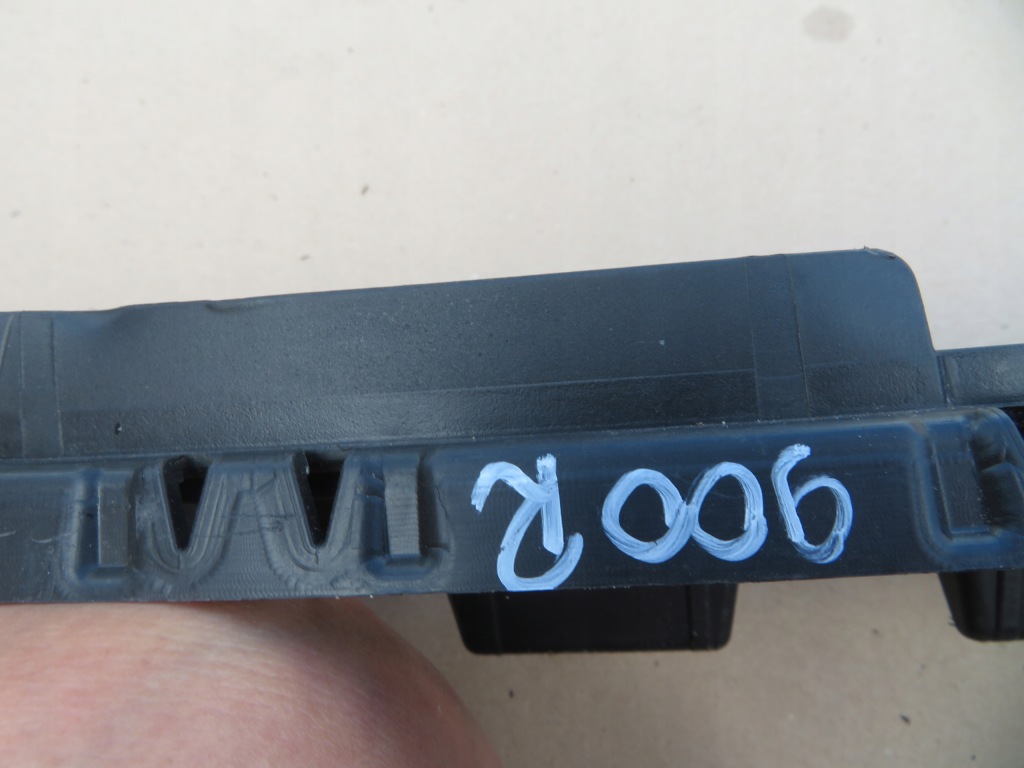 Решётка бампера средняя заглушка bmw x1 e84 51117303753 в Украине