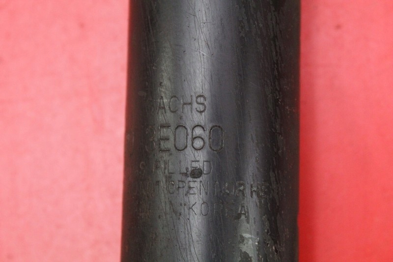 фото №11, Амортизатор правий задня 55300-3e060 kia sorento 1 i 3.5 v6 194 km 4x4 02-06