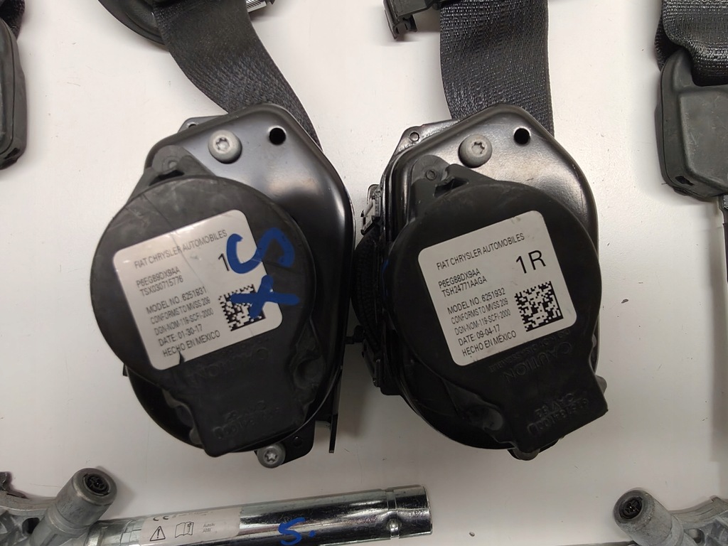 фото №8, Jeep cherokee kl ремені безпеки перед оригінал seat ремені 13-18