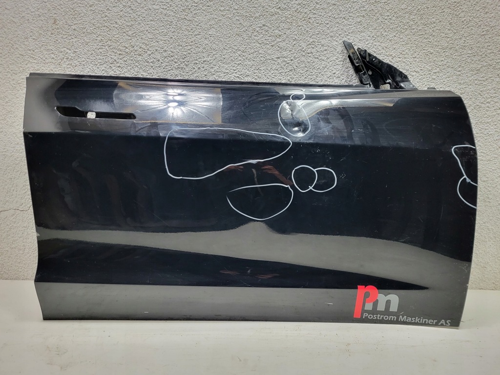 Дверь правое перед передние tesla iii 3 Цена