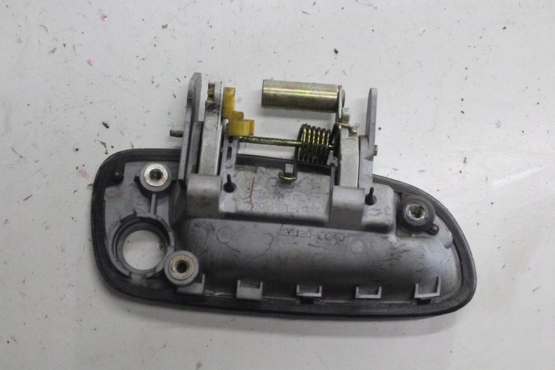 фото №2, Toyota prius 02 ручка зовнішня лівий перед