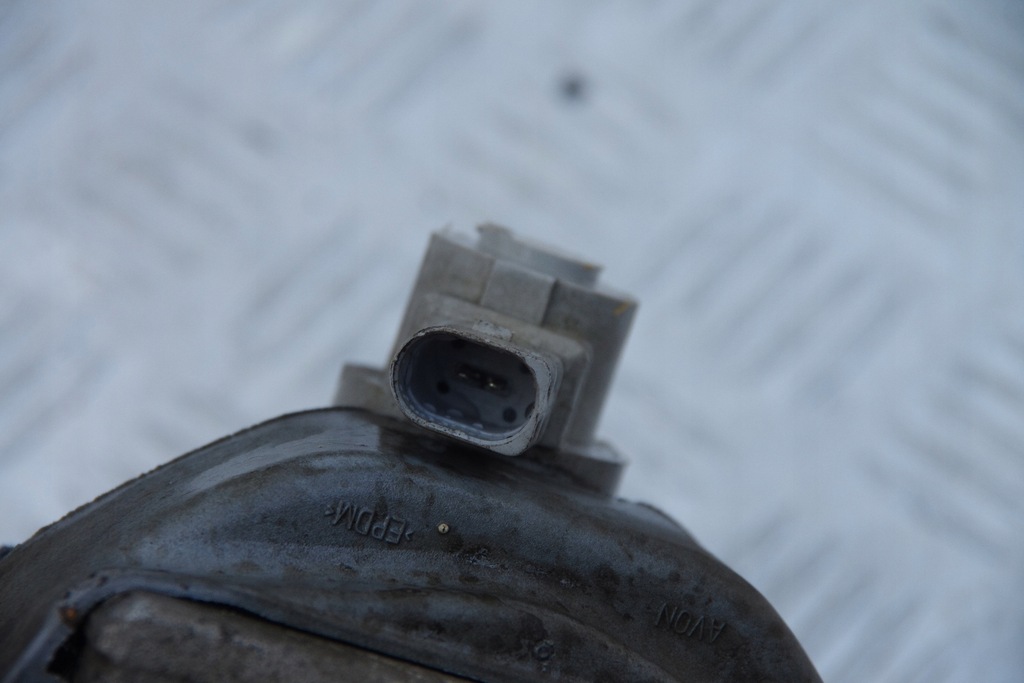 фото №6, Подушка кронштейн двигателя bentley continental gt 8vs 3w0103546a правая