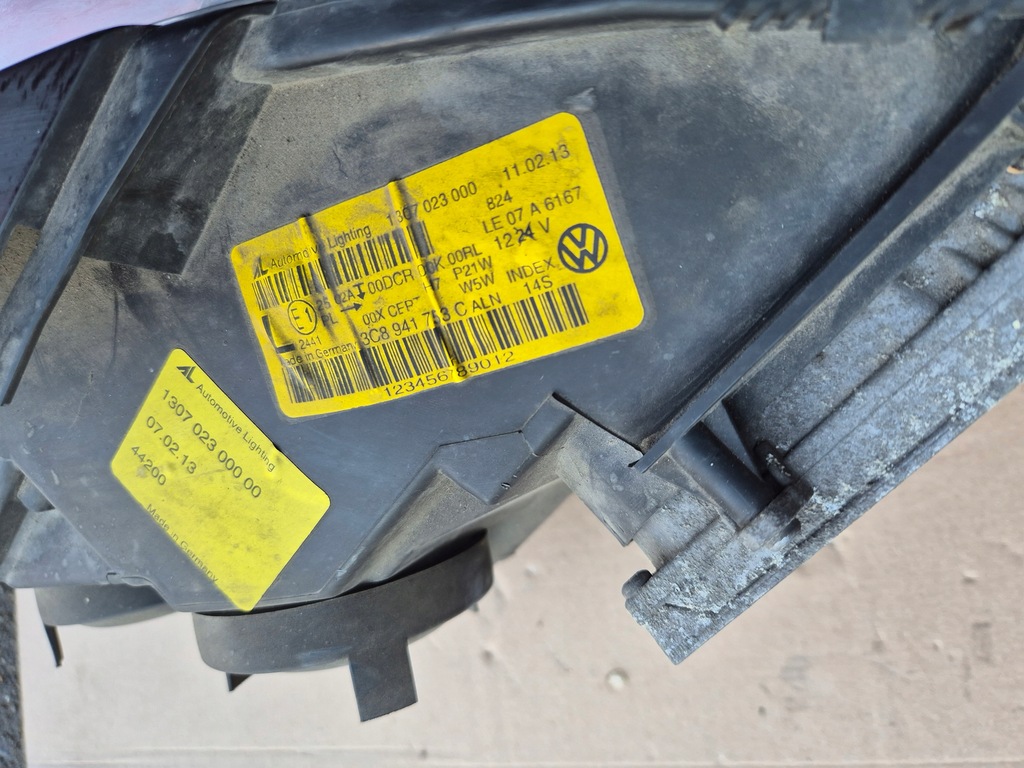 фото №9, Лампы передние ксенон vw passat cc 3c8941758c,3c8941752c полный