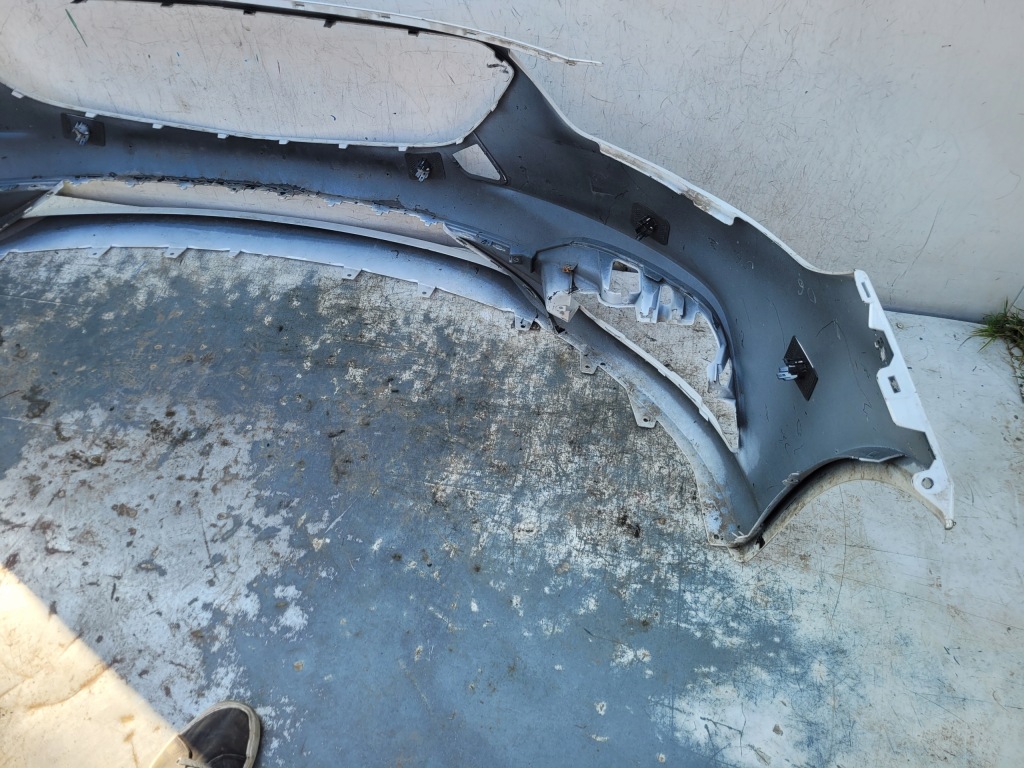 Opel insignia b 2 2 17- бампер передній перед Доставка