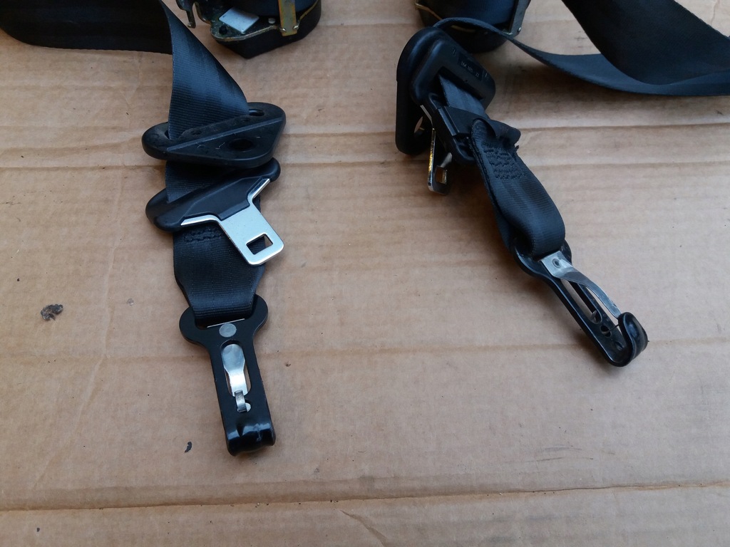 фото №2, Pas безопасности задняя l/r peugeot 807 c8 iii ряд