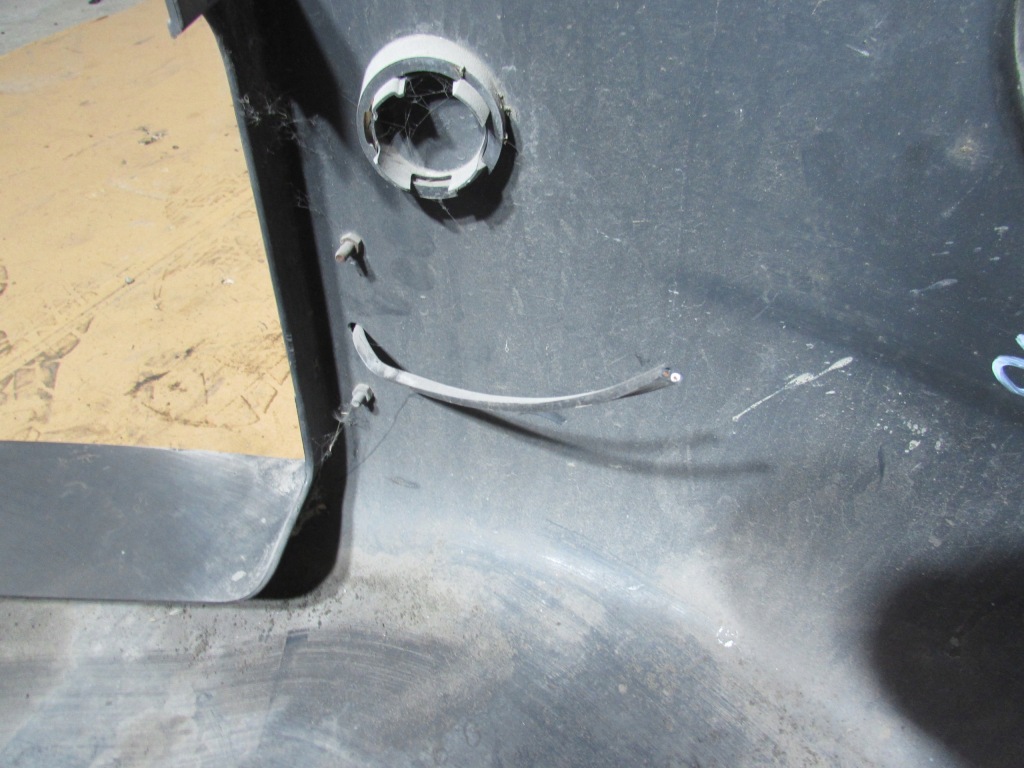 фото №11, Обшивка уголок бампера левый перед scania r 2015r euro 6 1865182