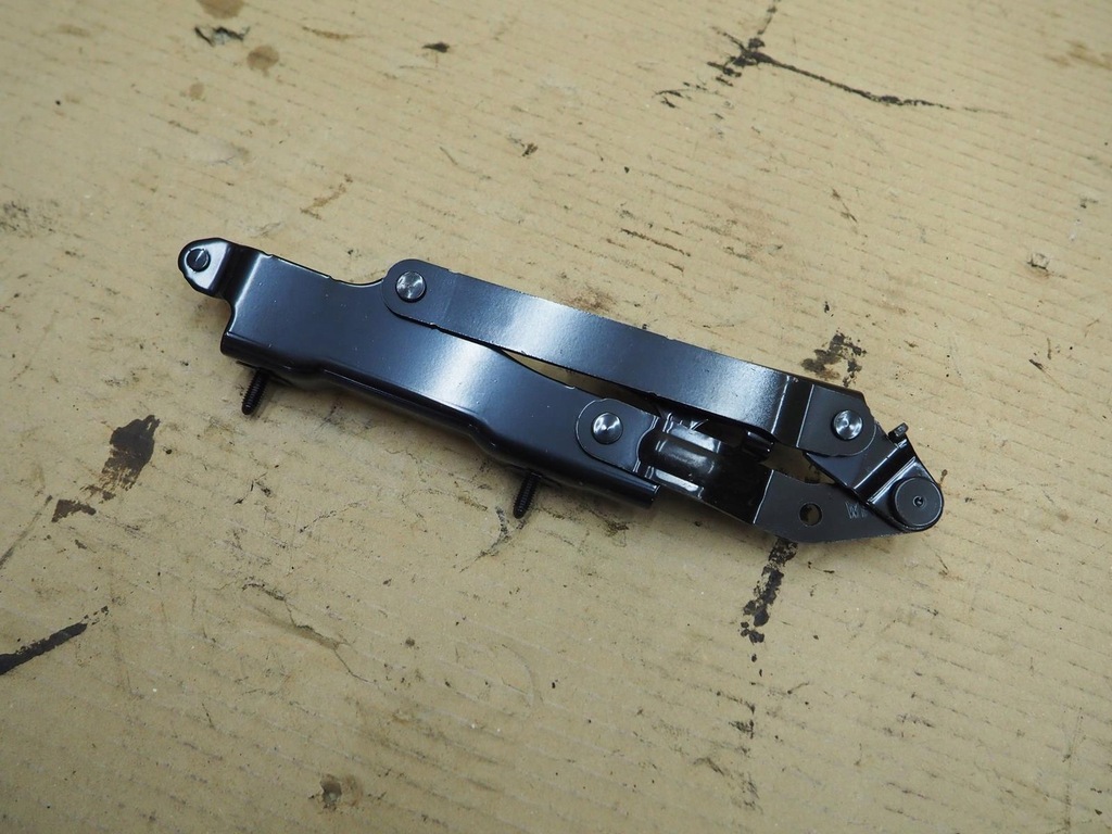 фото №10, Петля кришки mazda mx5 nd правий