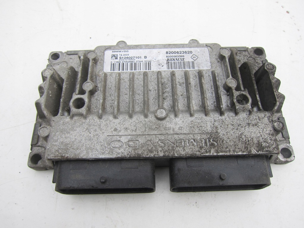 фото №1, Бортовой компьютер s126027101b 8200623620 renault