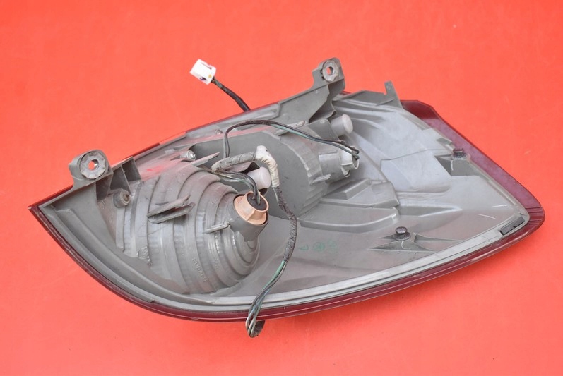 фото №6, Лампа левая задняя задняя 220-20952 subaru outback 3 iii kombi lift 06-09