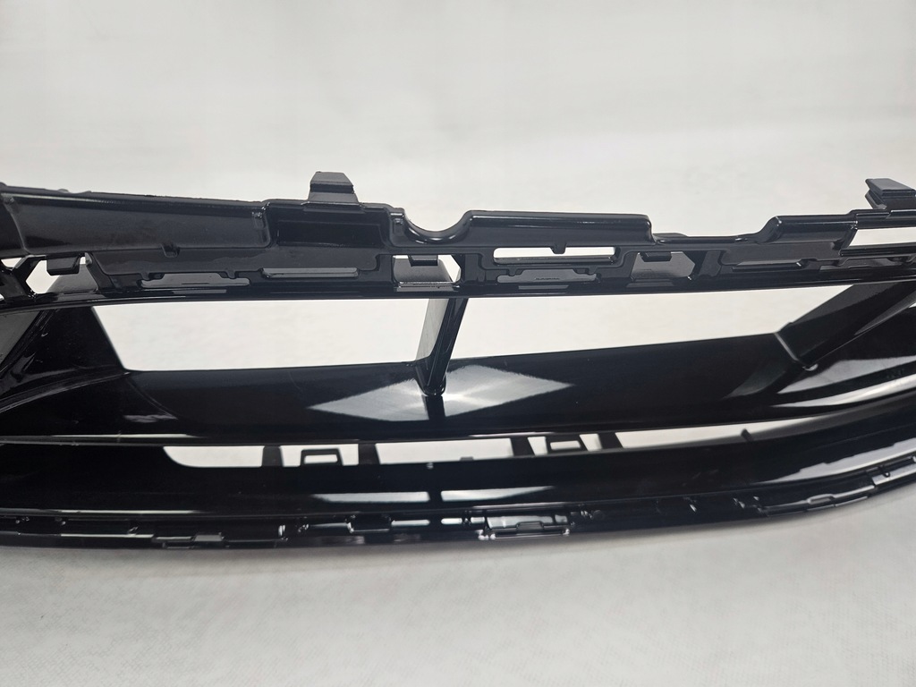 фото №11, Mercedes benz eqs amg v297 2021 - решётка спойлер бампера перед a2978852002