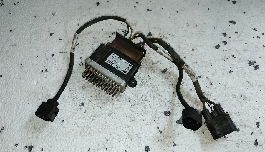 фото №1, Блок управления вентилятора audi 8k0910501
