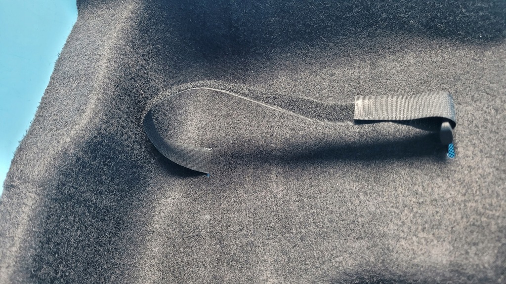 фото №7, Mercedes eqe w295 350+ 23r обшивка багажника a2956941300