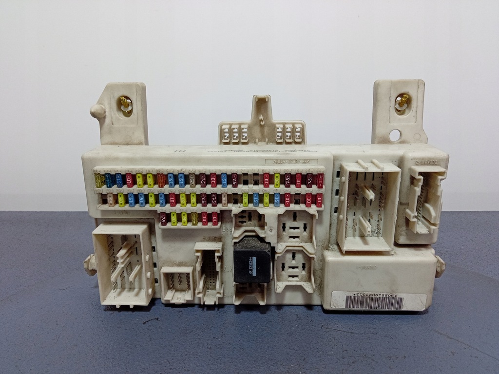 фото №1, C-max mk1 коробка запобіжників 3m5t-14014-atb