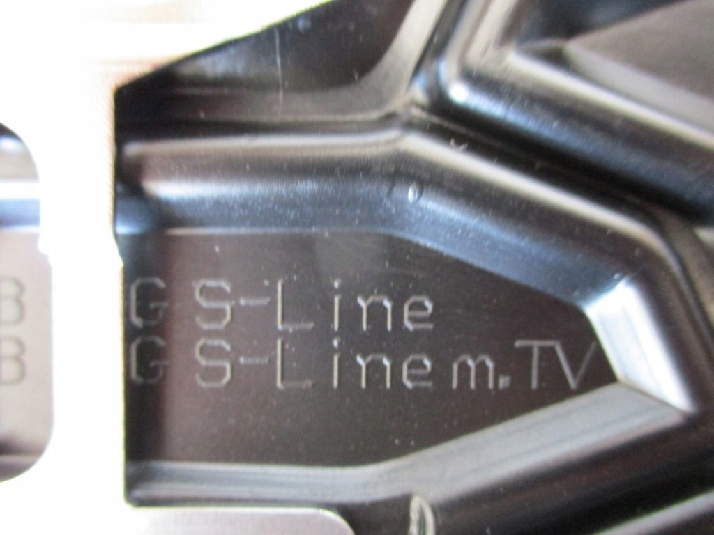 фото №7, Решётка радиатора решётка радиатора audi q3 83a хром 83f853651a s-line