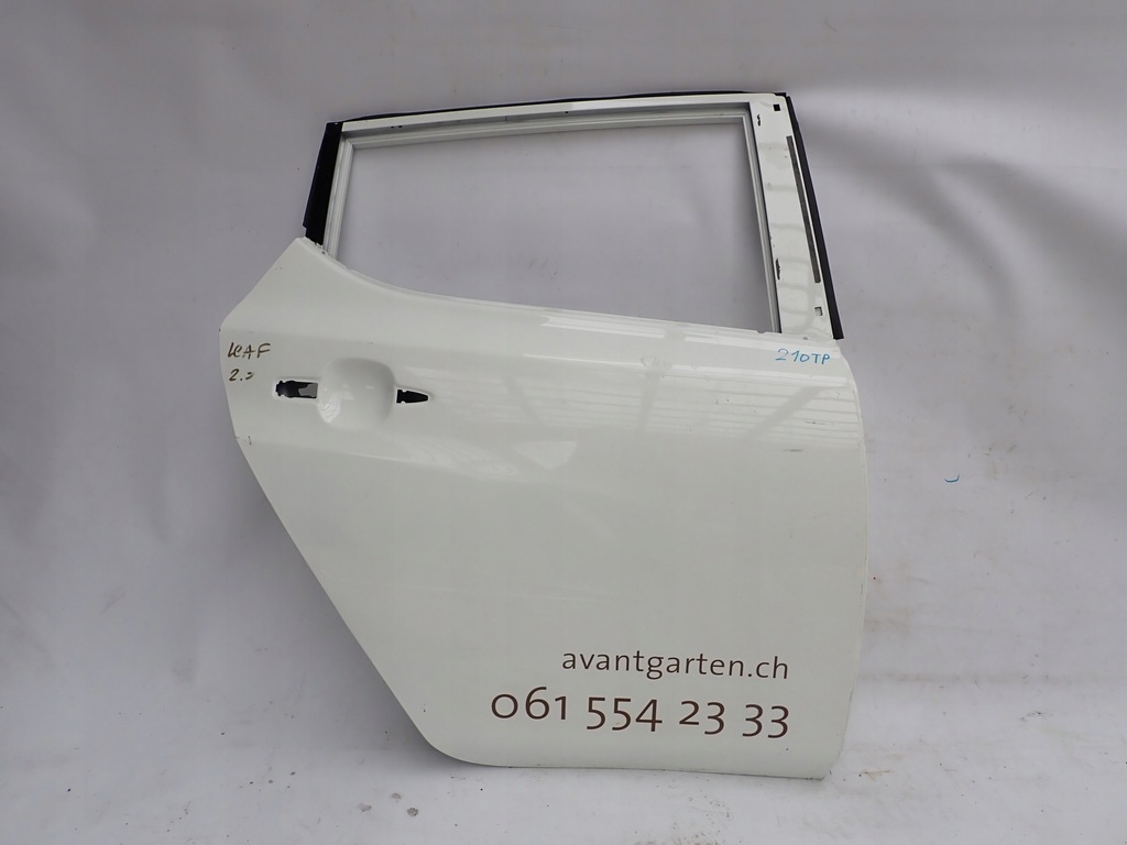фото №1, Nissan leaf ii 17 - дверь задняя задние правое