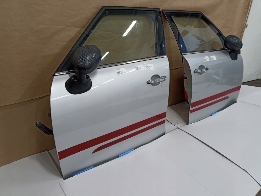 фото №7, Двері перед ліва праве mini countryman r60 b12 crystal silver w колір