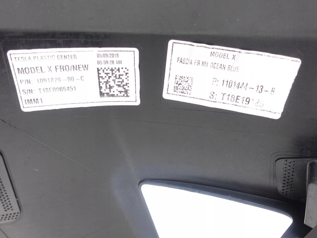 фото №12, Tesla x 15- бампер перед 4xpdc 1091879-00-b