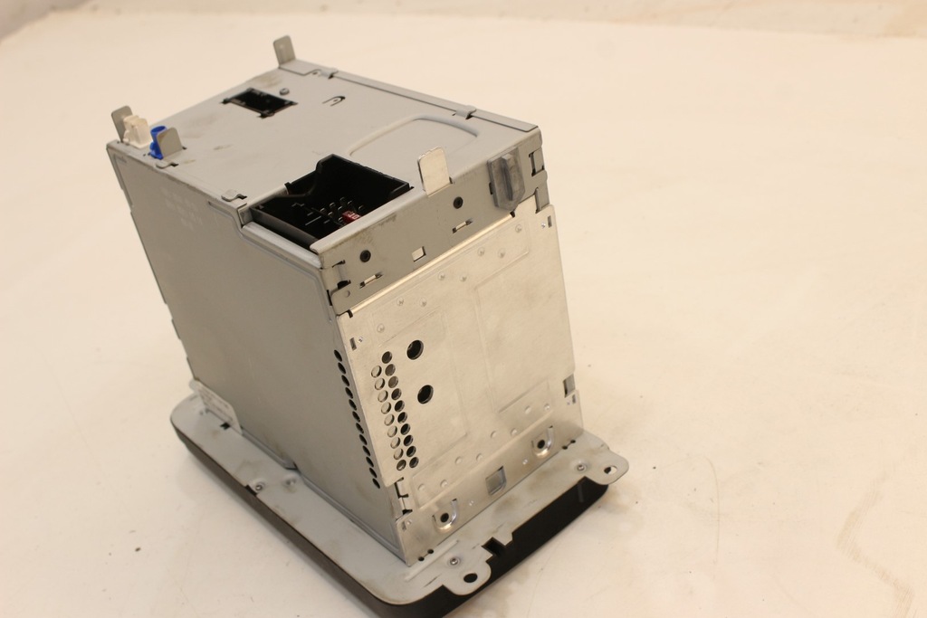 фото №8, Радіо навігація 3c8035279e vw touran ii 2010-2015