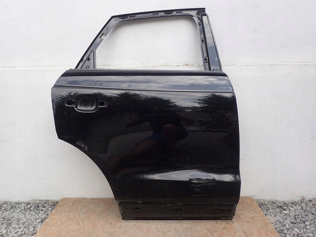 фото №1, Дверь правое задние правый задняя audi q3 8u 2012-2018r