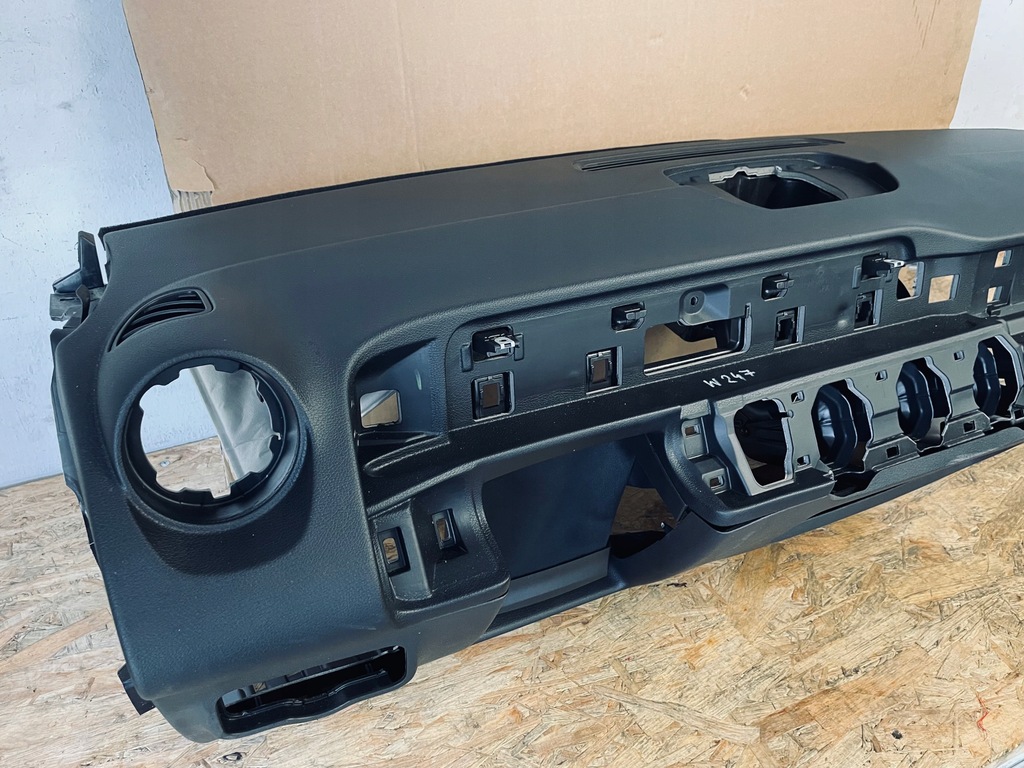 фото №3, Консоль подушка безопасности mercedes glb x247