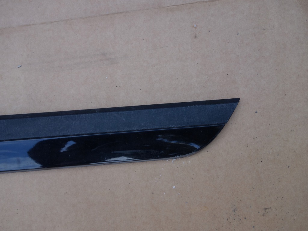 фото №4, Молдинг двері лівий задня vw passat b8 3g0