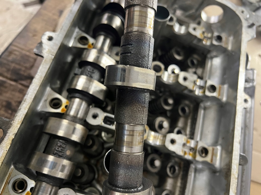 фото №10, Toyota auris ii e18 головка комплектная a1zr-e12u 1,6 16v