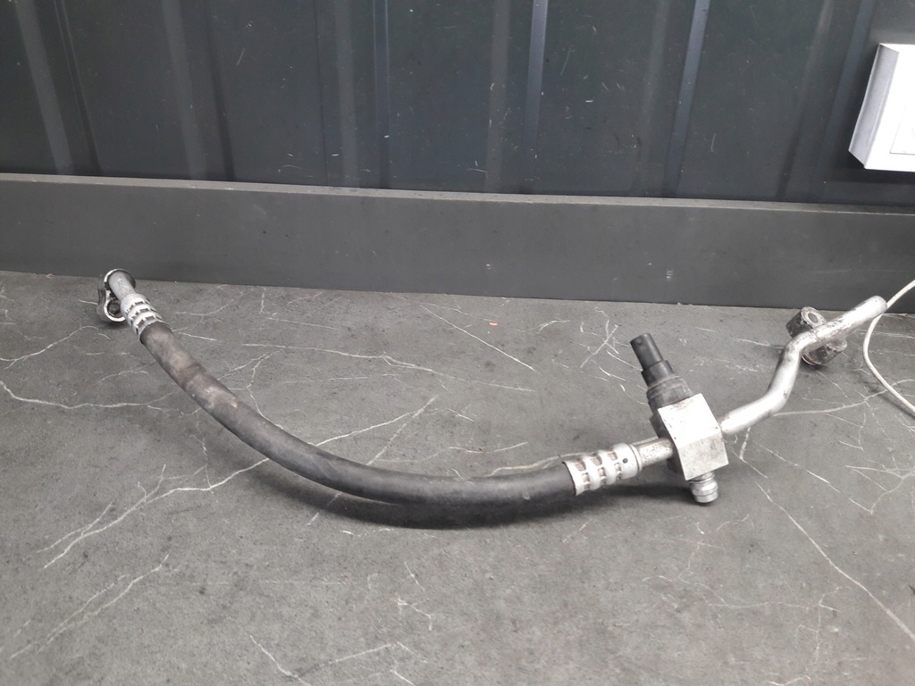 фото №1, Шланг кондиционера ml w163